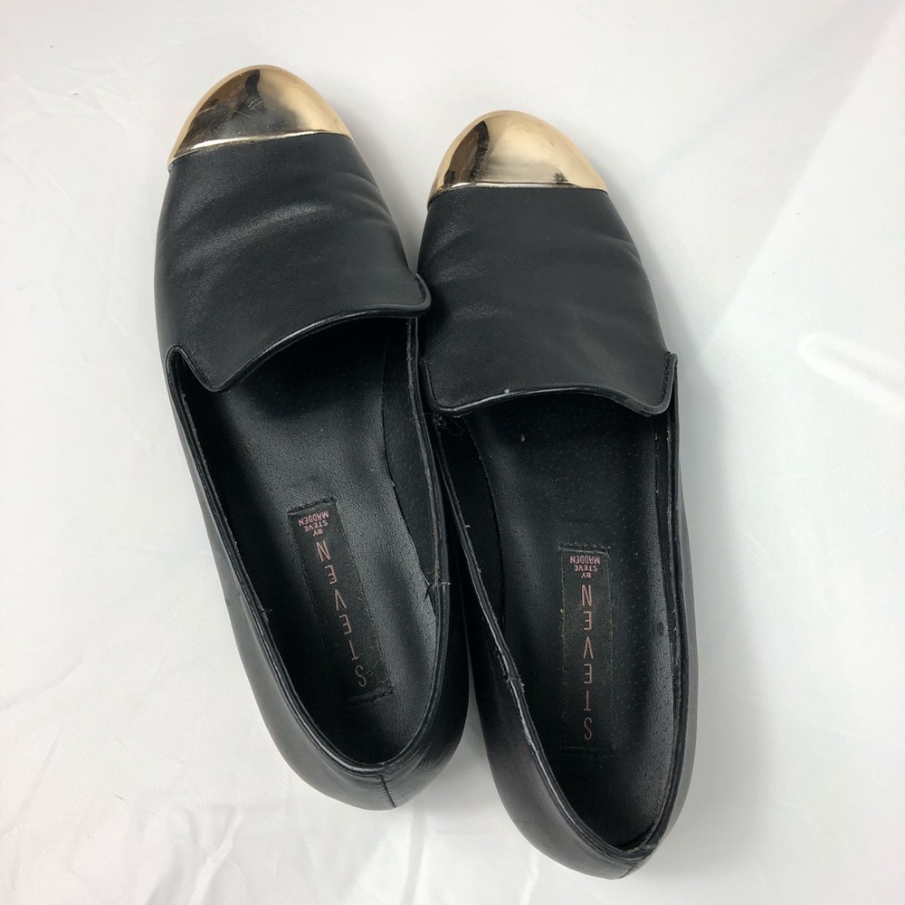 Shoes - Picture 4 of 5